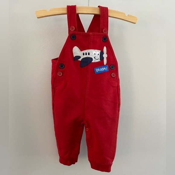 Airplane Red Overalls size 6 Months - Picture 4 of 9